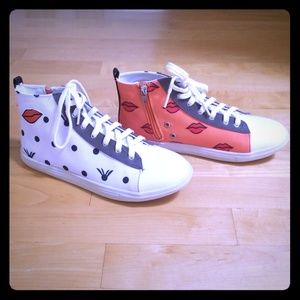 DV8 By Dolce Vita Canvad HighTop Sneakers